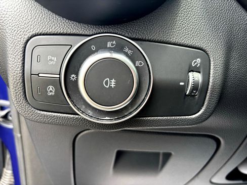 Used 2022 Alfa Romeo Stelvio Ti w/ Active Assist Plus Package image 15