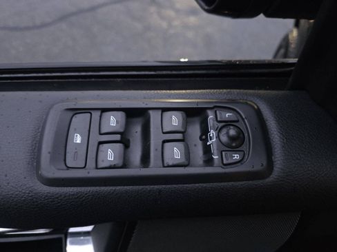 Used 2010 Land Rover LR4 HSE LUX AWD/4WD image 19