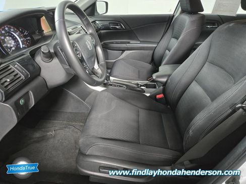 Used 2015 Honda Accord Sport image 9