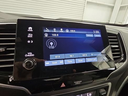 Certified 2023 Honda Passport EX-L image 16