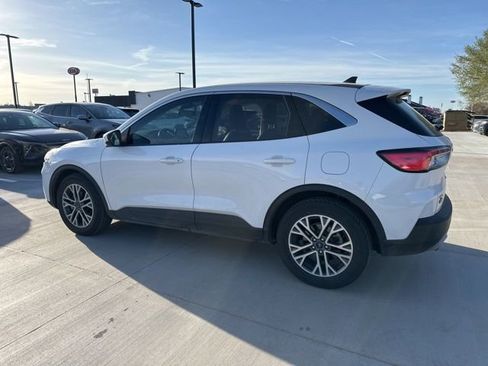 Used 2022 Ford Escape SEL image 13