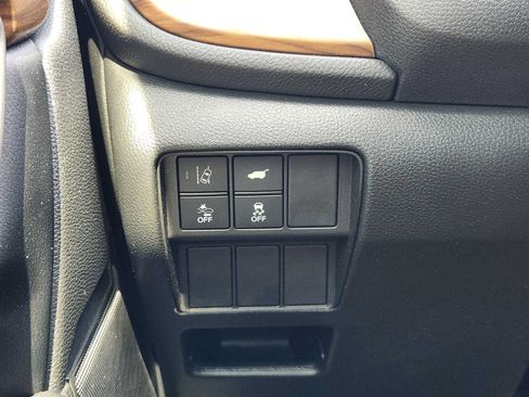 Certified 2018 Honda CR-V Touring image 21