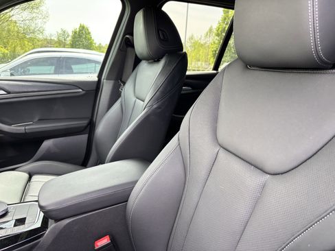 Used 2023 BMW X3 xDrive30i w/ Premium Package image 17