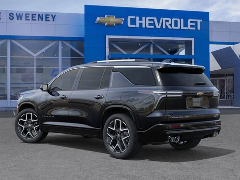 New 2026 Chevrolet Traverse High Country w/ LPO, Floor Liner Package image 3