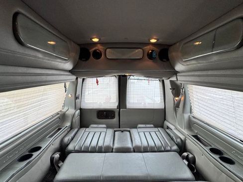 Used 2014 Chevrolet Express 2500 Extended RWD image 36