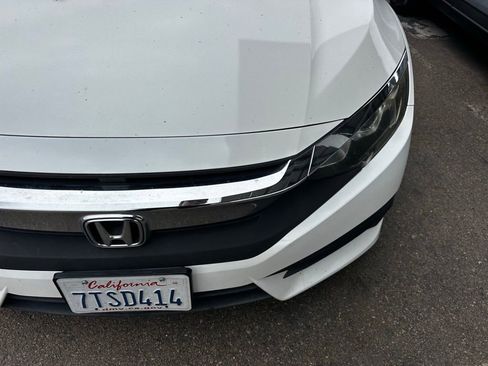 Used 2016 Honda Civic EX image 4