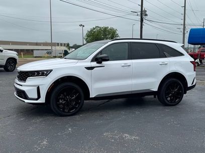 Used 2023 Kia Sorento SX