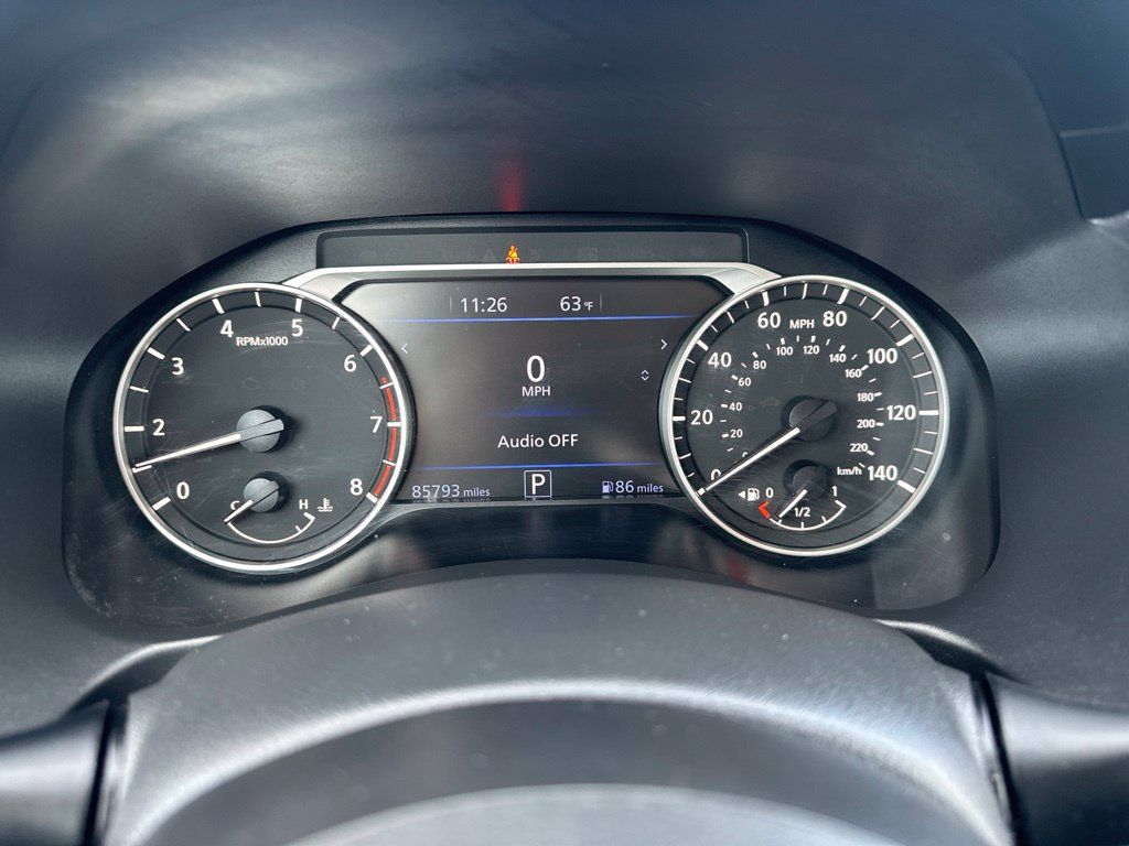 Used 2021 Nissan Altima 2.5 SV FWD image 2