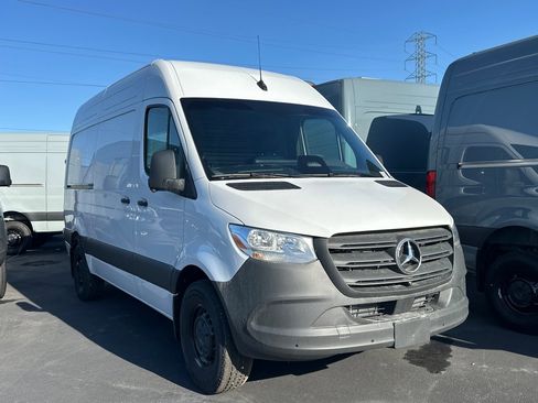 New 2026 Mercedes-Benz Sprinter 2500 image 2
