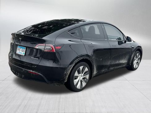 Used 2021 Tesla Model Y Long Range image 5