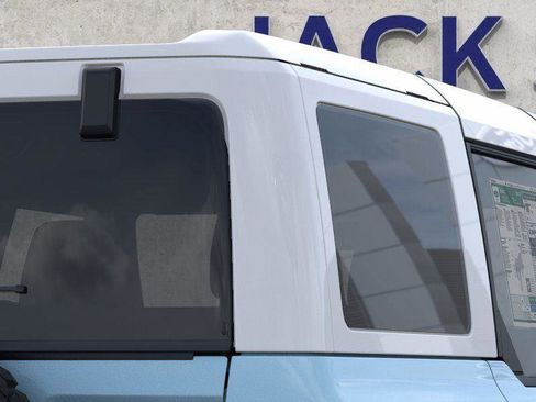 New 2025 Ford Bronco Heritage Edition image 25