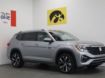 Used 2024 Volkswagen Atlas SEL Premium R-Line