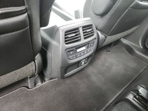 Used 2021 Honda Passport Touring image 11