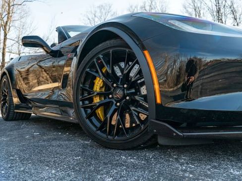 Used 2017 Chevrolet Corvette Z06 w/ Z07 Performance Package image 34
