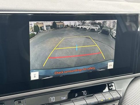 Used 2025 Toyota Camry SE w/ Multimedia Upgrade Package image 24