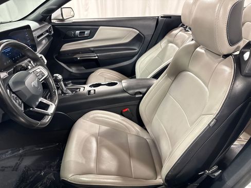 Used 2024 Ford Mustang Premium RWD image 3