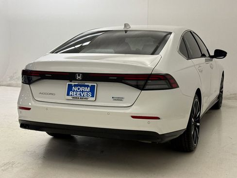 New 2026 Honda Accord Touring image 9