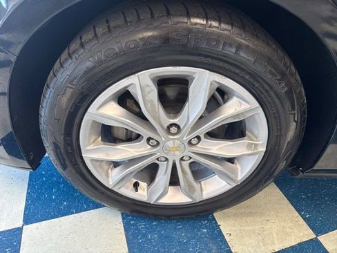 Used 2020 Chevrolet Malibu LT image 19