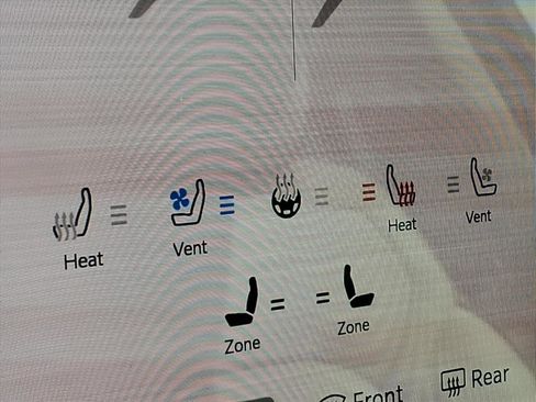 New 2025 RAM 1500 Laramie image 9