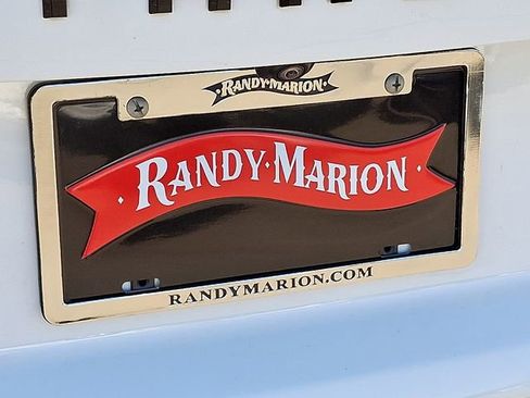 Used 2022 Chevrolet Tahoe Z71 image 28