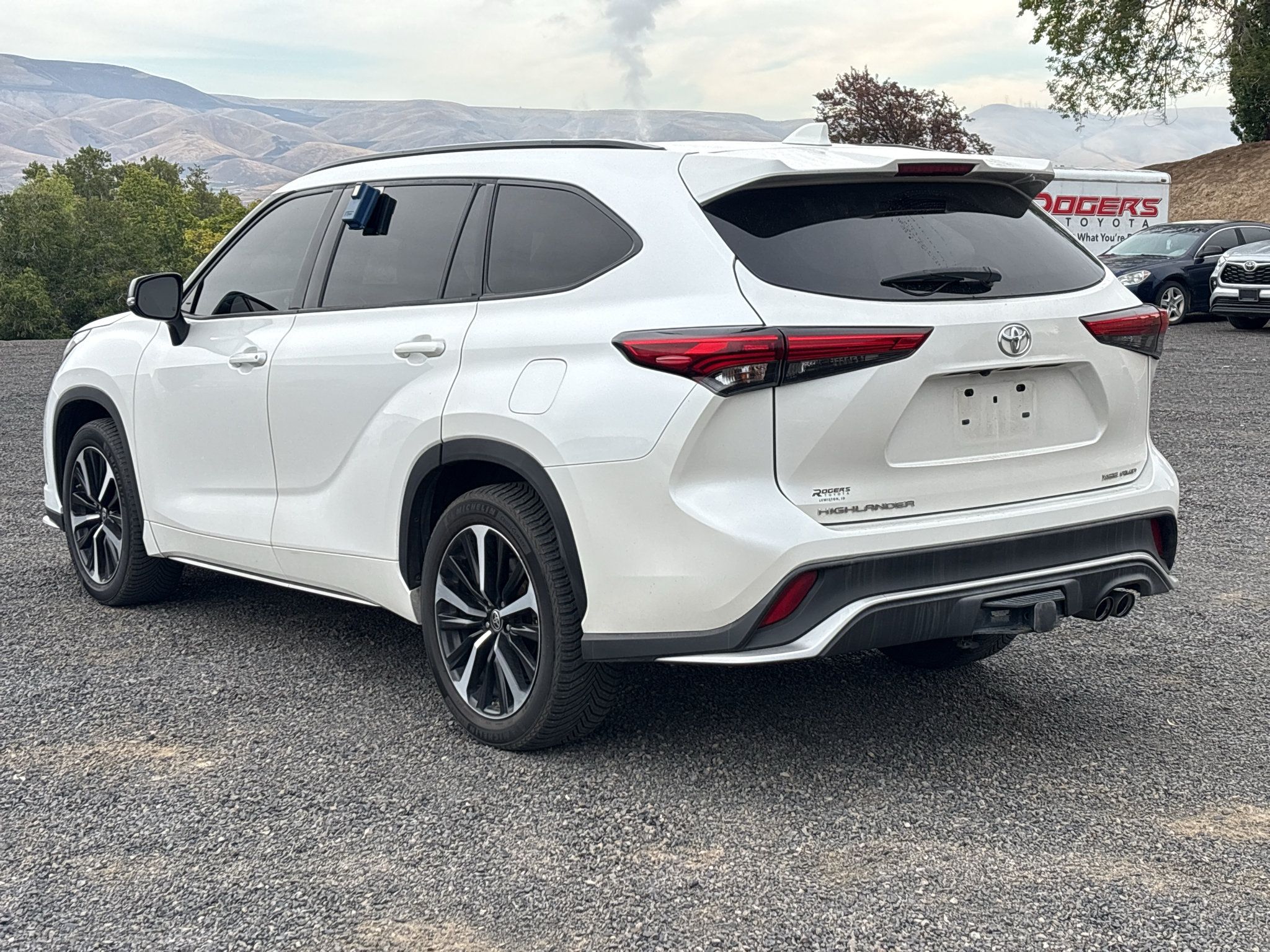 Certified 2021 Toyota Highlander XSE AWD/4WD image 9