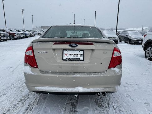 Used 2010 Ford Fusion SE image 36