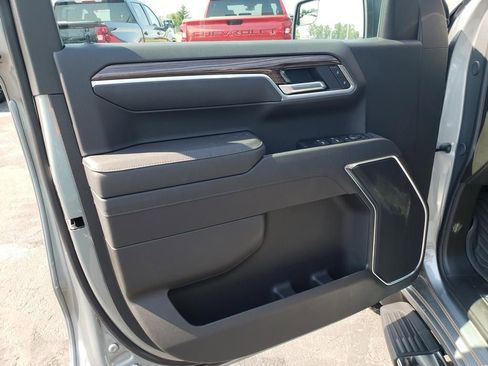 New 2026 Chevrolet Silverado 1500 LT image 9