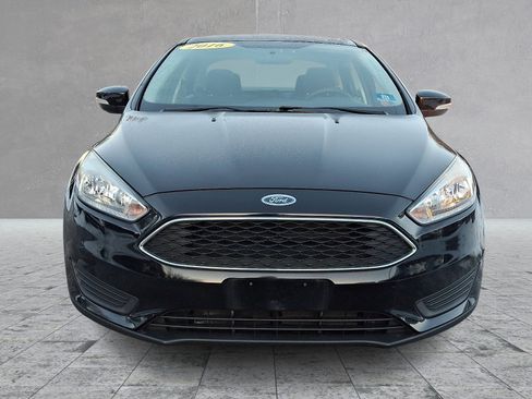 Used 2016 Ford Focus SE image 3