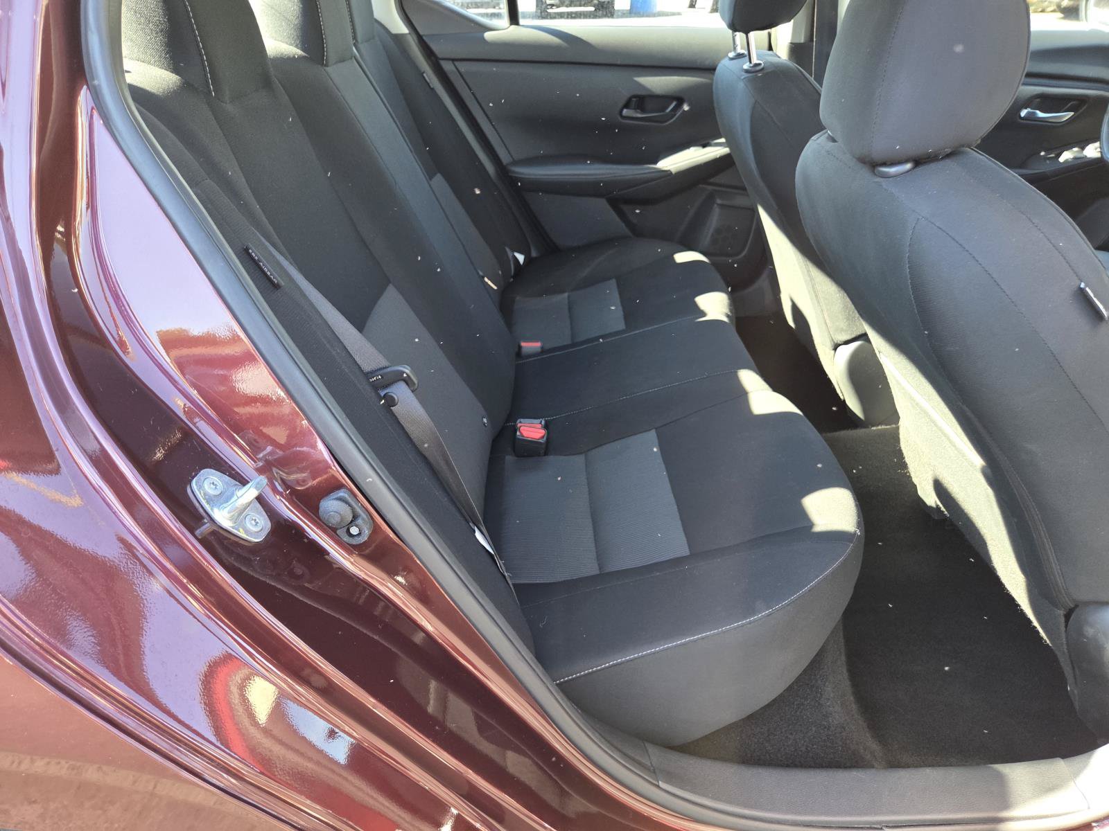 Used 2025 Nissan Sentra SV FWD image 18