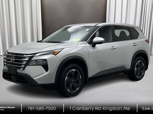 Certified 2025 Nissan Rogue SV AWD/4WD image 1
