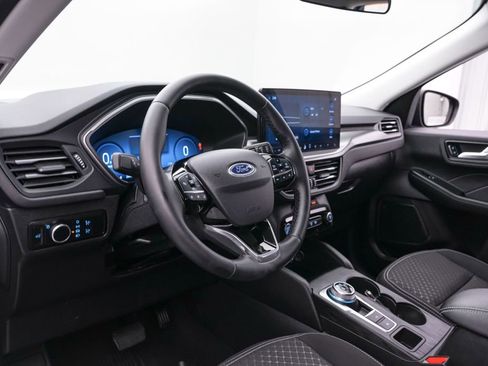 Certified 2023 Ford Escape Active w/ Tech Pack #2 AWD/4WD image 13