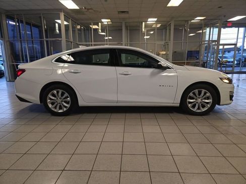 Used 2024 Chevrolet Malibu LT FWD image 9