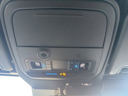 New 2025 Ford Bronco Outer Banks image 37