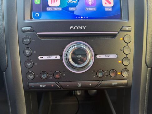 Used 2020 Ford Fusion Titanium FWD image 26