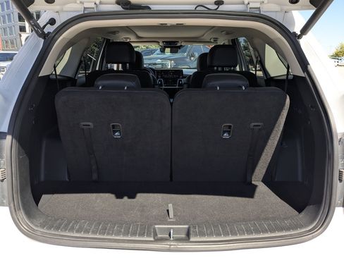 Used 2022 Kia Sorento EX w/ Panoramic Sunroof Package FWD image 33