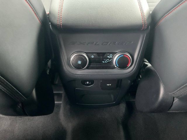Used 2026 Ford Explorer ST-Line AWD/4WD image 15