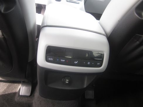 Used 2025 Hyundai Palisade SEL image 13