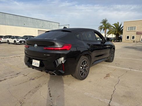 Used 2025 BMW X4 xDrive30i image 5