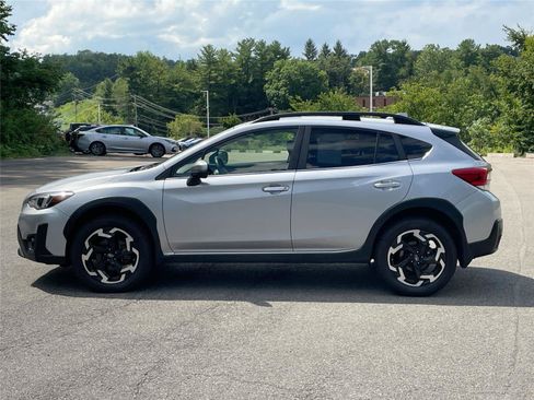 Used 2021 Subaru Crosstrek 2.5i Limited w/ Moonroof Package 1 AWD/4WD image 2