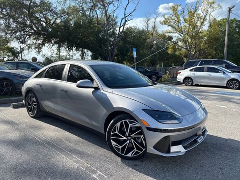 Used 2024 Hyundai Ioniq 6 SEL RWD image 5