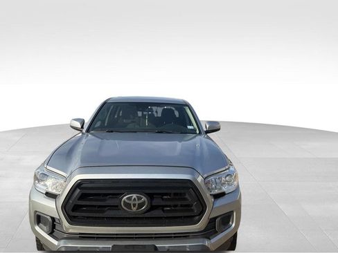 Used 2022 Toyota Tacoma SR w/ SR Convenience Package RWD image 7