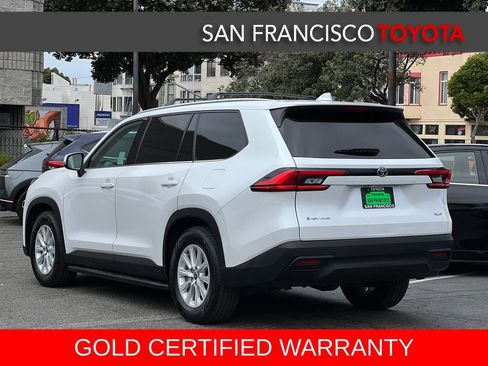 Certified 2024 Toyota Grand Highlander XLE AWD/4WD image 3