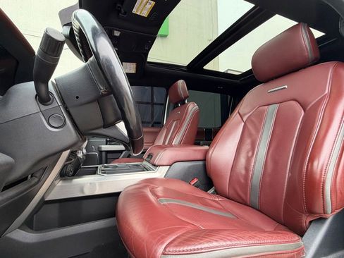 Used 2021 Ford F250 Platinum AWD/4WD image 6