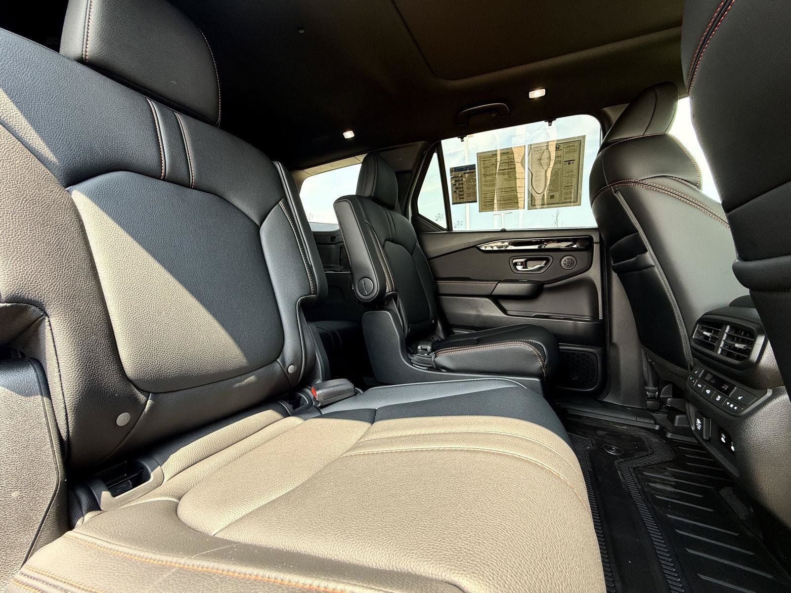 Certified 2026 Honda Pilot TrailSport image 24