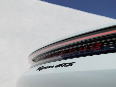 New 2025 Porsche Taycan GTS AWD/4WD image 12