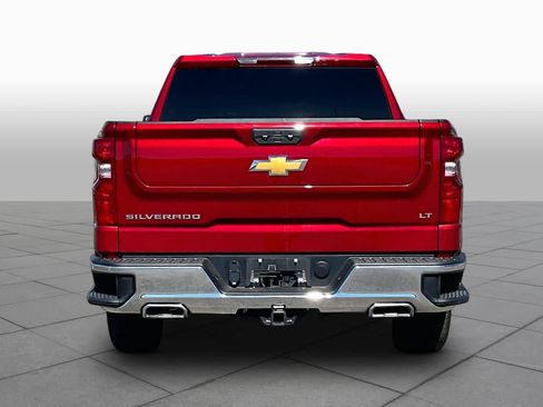 Used 2024 Chevrolet Silverado 1500 LT w/ Z71 Off-Road Package AWD/4WD image 5