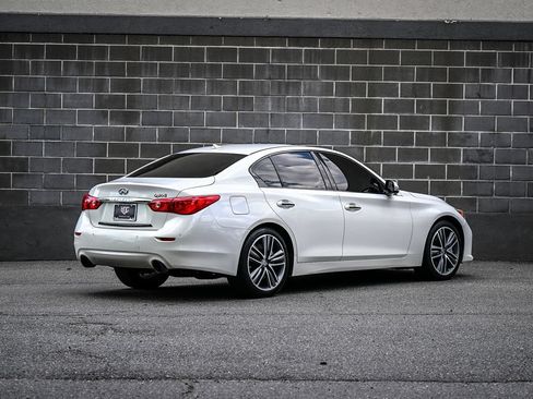 Used 2015 INFINITI Q50 AWD w/ Technology Package image 3