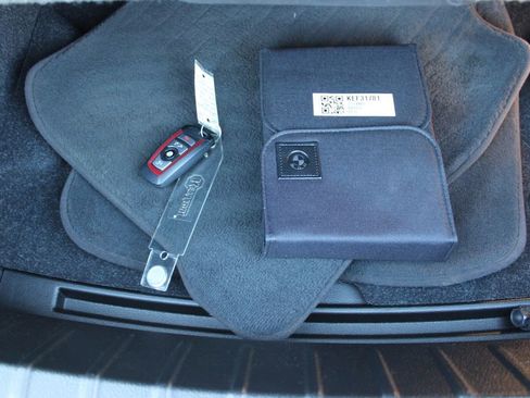 Used 2019 BMW 430i xDrive Convertible w/ Executive Package image 37