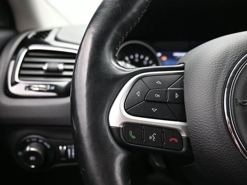Used 2018 Jeep Compass Limited w/ Navigation Group AWD/4WD image 48