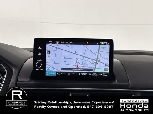 Certified 2025 Honda Pilot Touring image 6